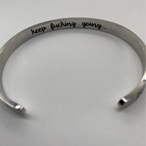 Graduation Bracelet 2019 Quote Engraved Cuff Keep Going Silver Plated Adjustable - Picture 3 of 8